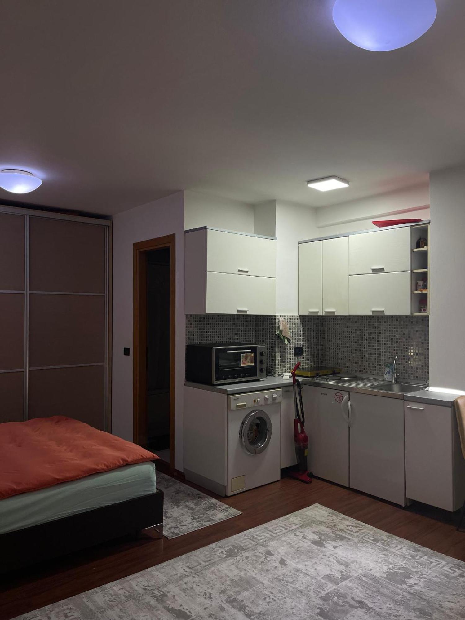 Sky Center Apartment Tirana Exterior foto